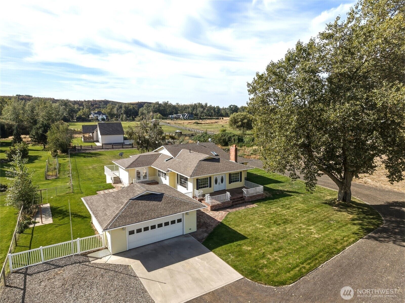 Property Photo: 452 Mill Creek Road WA 99362
