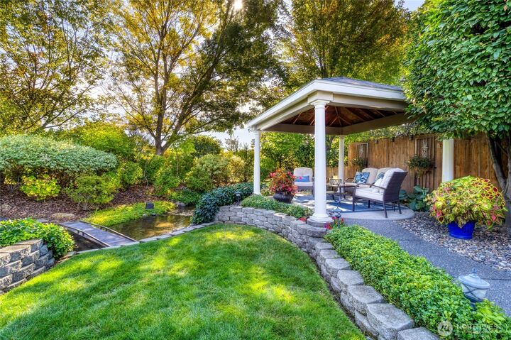 Property Photo: 2336 Hawk Drive WA 99362