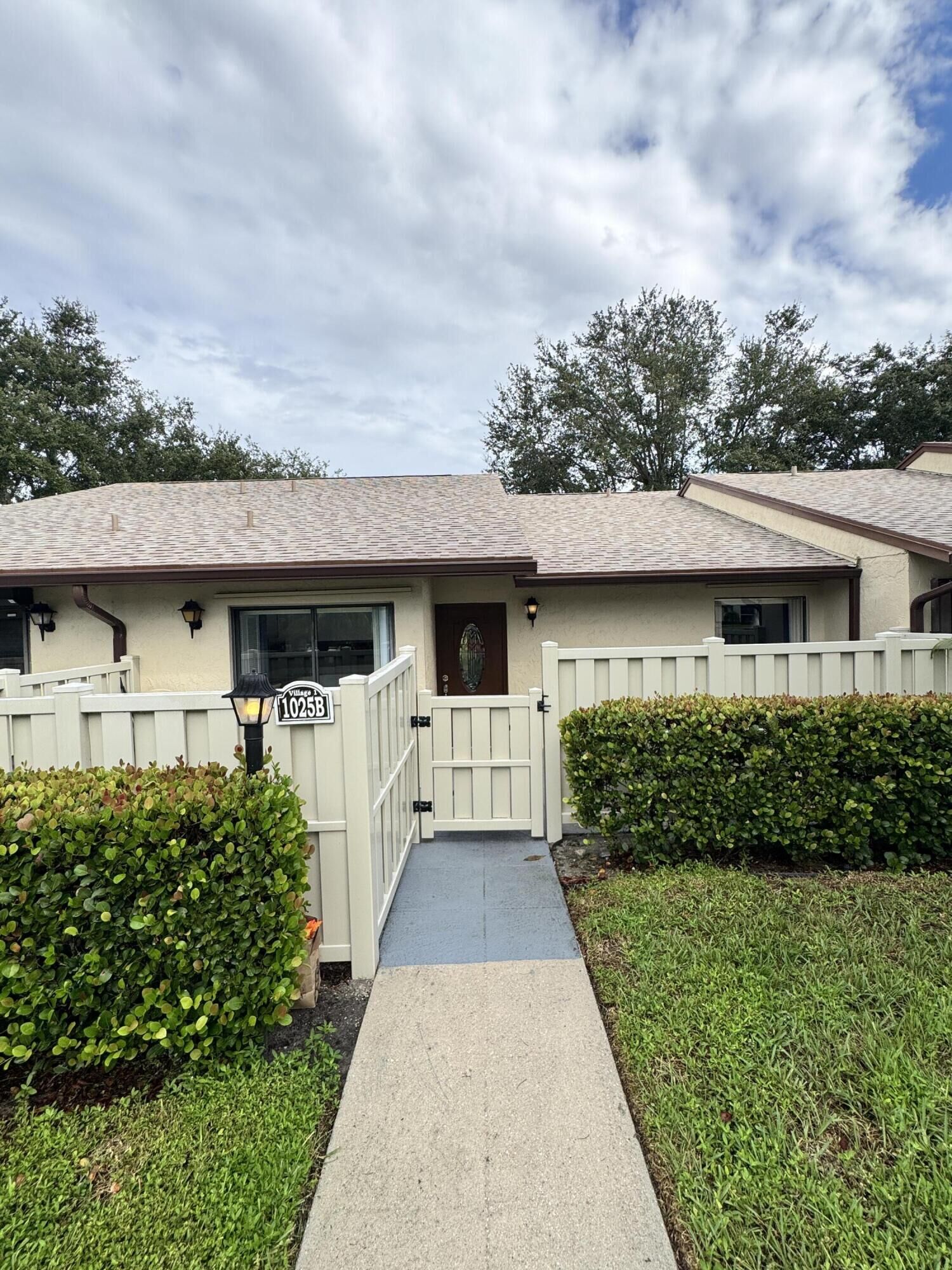 Property Photo:  1025 Green Pine Boulevard B  FL 33409 
