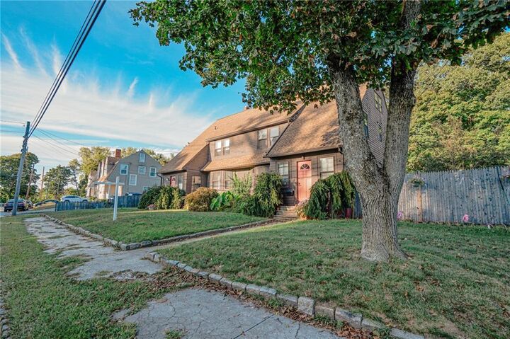 Property Photo:  133 Roger Williams Avenue  RI 02916 
