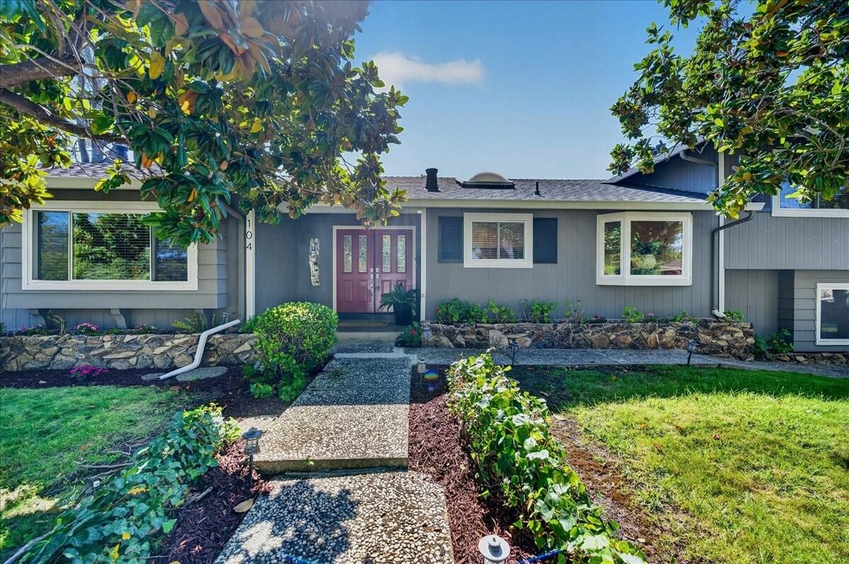 Property Photo:  104 Old Orchard Dr  CA 95032 