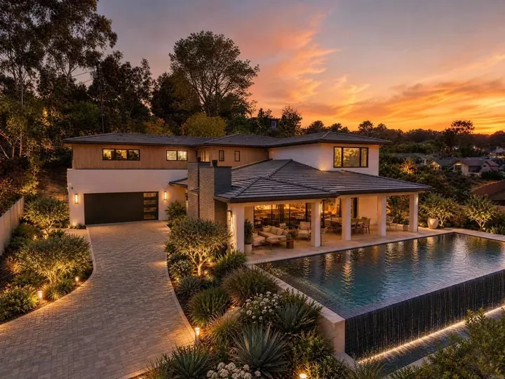 Property Photo:  1376 Tennis Club Drive  CA 92024 