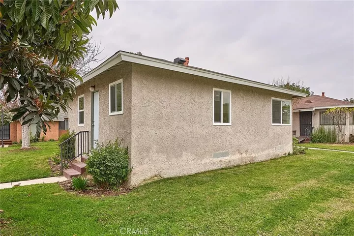 Property Photo:  443 E 234th Walk  CA 90745 