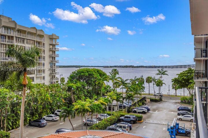 Property Photo: 1450 Brickell Bay Dr 511 FL 33131