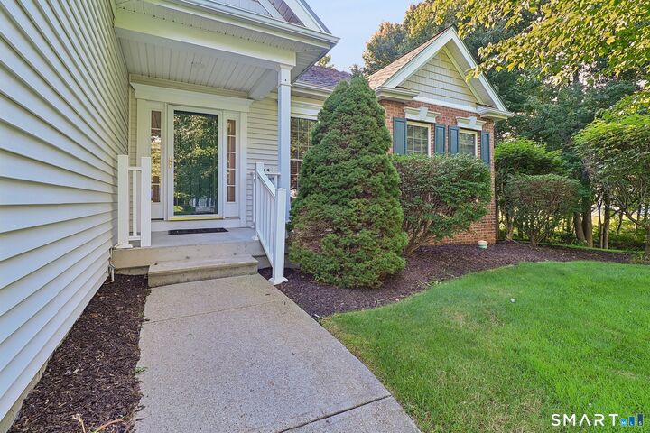 Property Photo:  155 Country Club Drive 155  CT 06478 