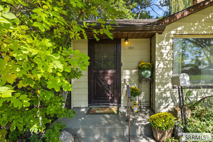 Property Photo:  131 Beacon Drive  ID 83402 