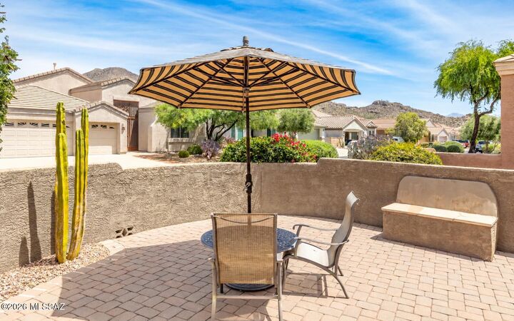 Property Photo: 5089 W Coyote Gulch Loop AZ 85658