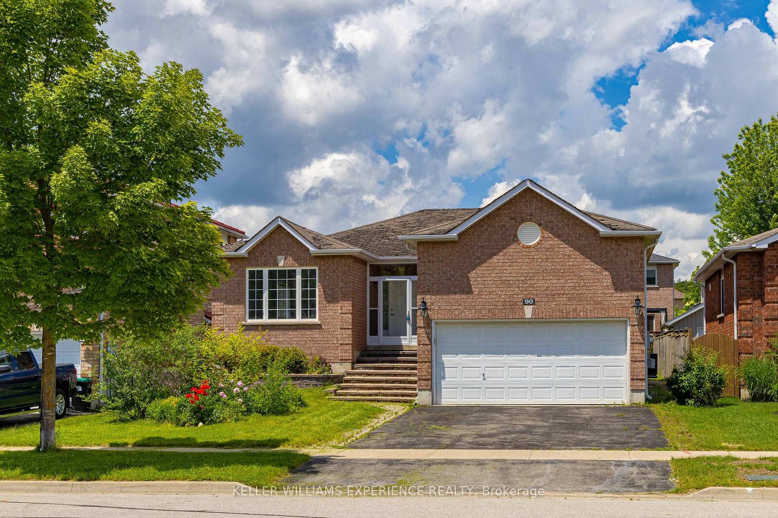 Property Photo:  90 Sproule Drive  ON L4N 0W6 