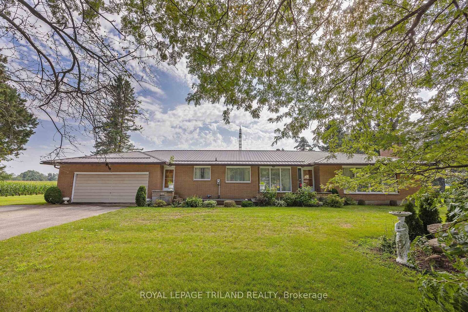 Property Photo:  55267 Light Line  ON N0J 1Z0 