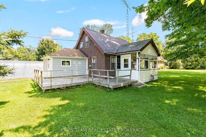 Property Photo:  29 Marsh Lane  ON L0K 2E1 