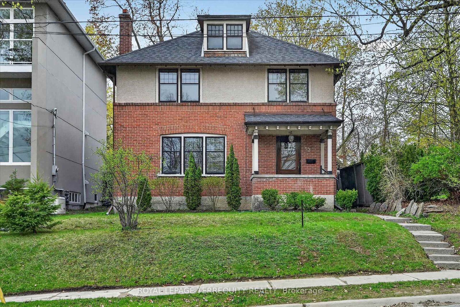 Property Photo: 53 Benson Avenue ON K9H 5X7