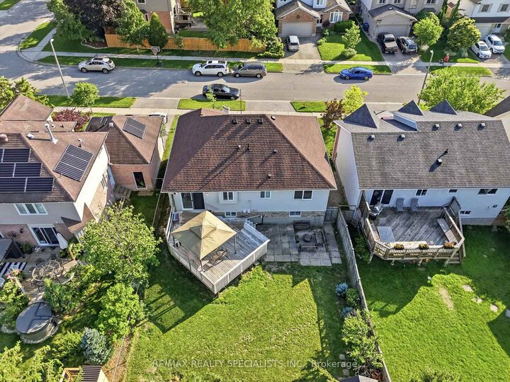 Property Photo:  14 Elson Drive  ON N1G 4R6 
