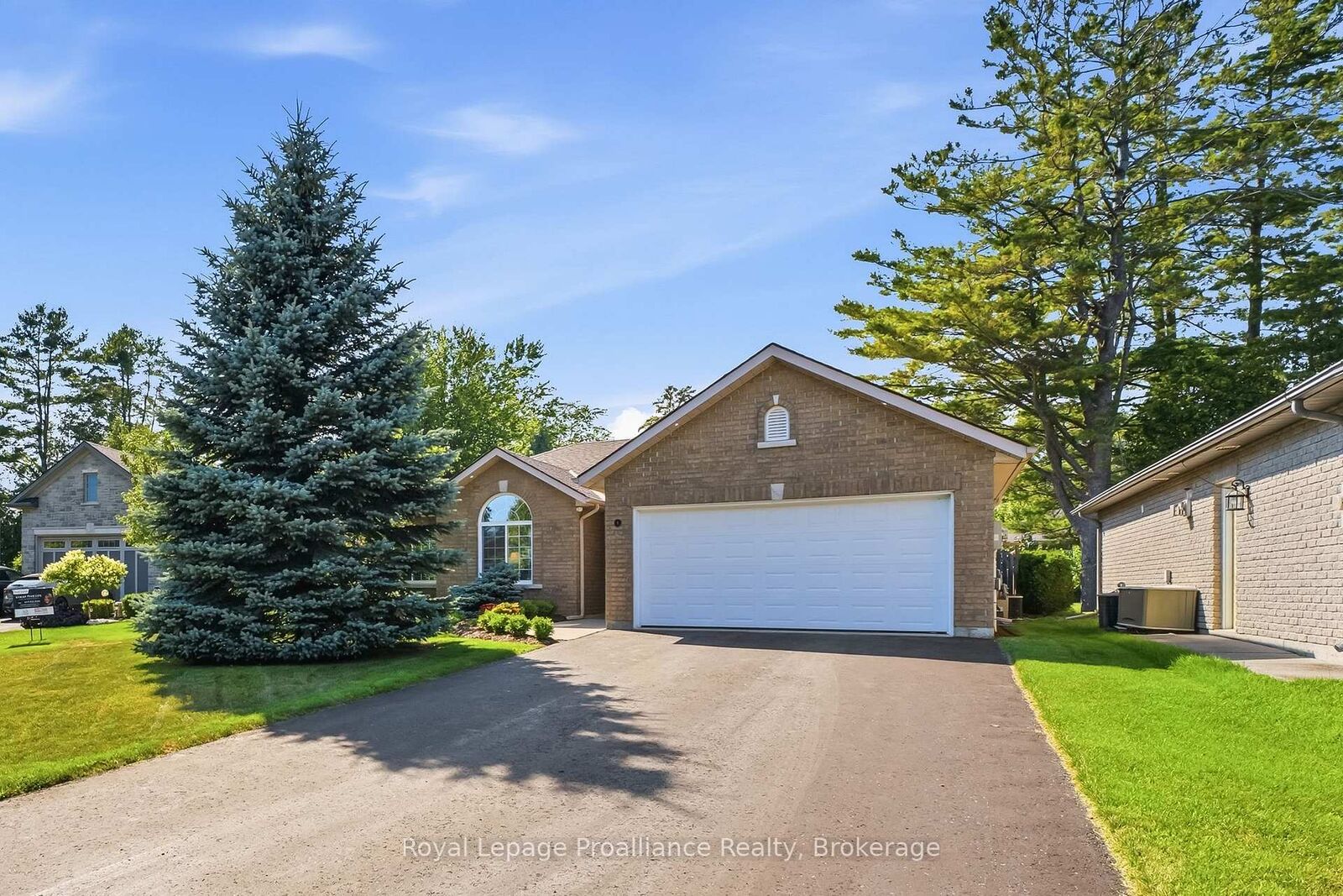 Property Photo:  4 Birch Court  ON K0K 1H0 