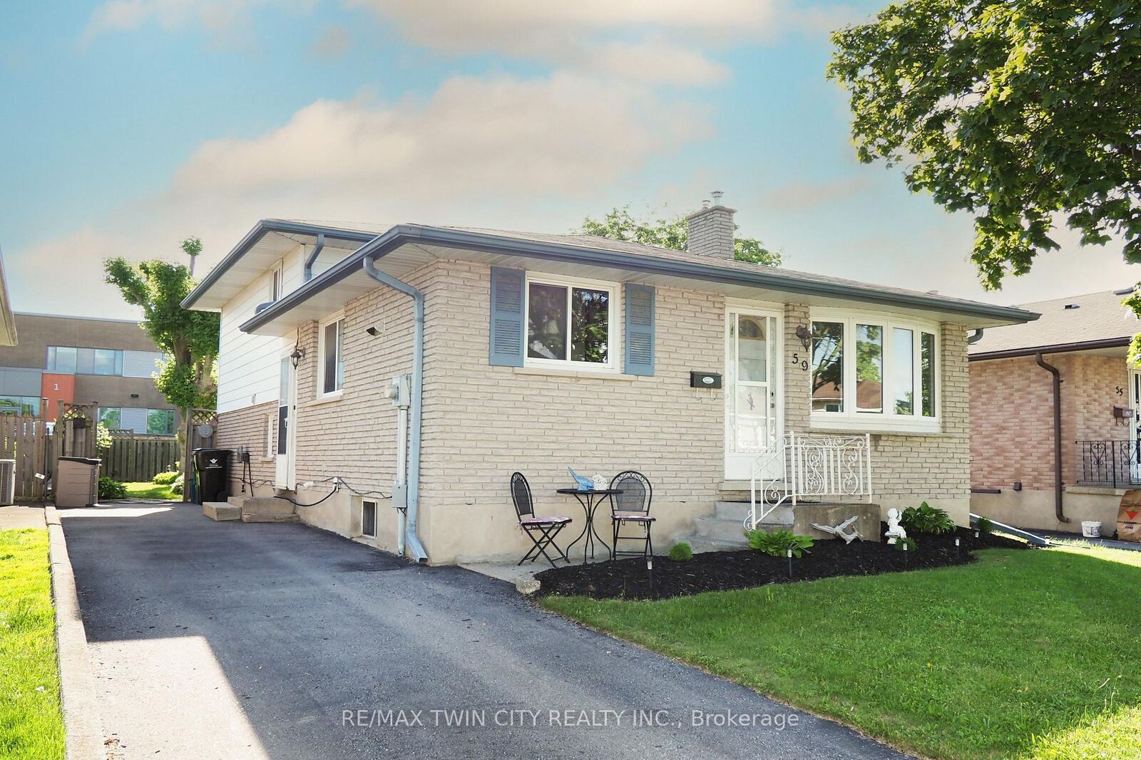 Property Photo: 59 Bakersfield Drive ON N1R 6X8