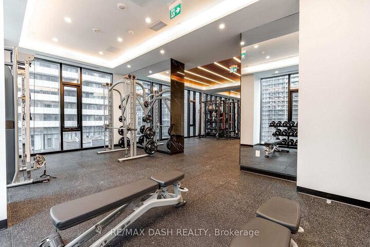 Property Photo:  634 Church Street 3211  ON M4Y 0G9 