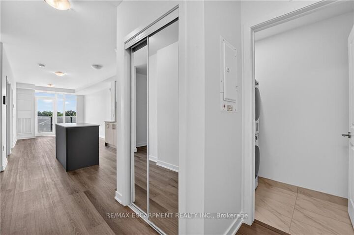 Property Photo:  461 Green Road 427  ON L8E 0L5 