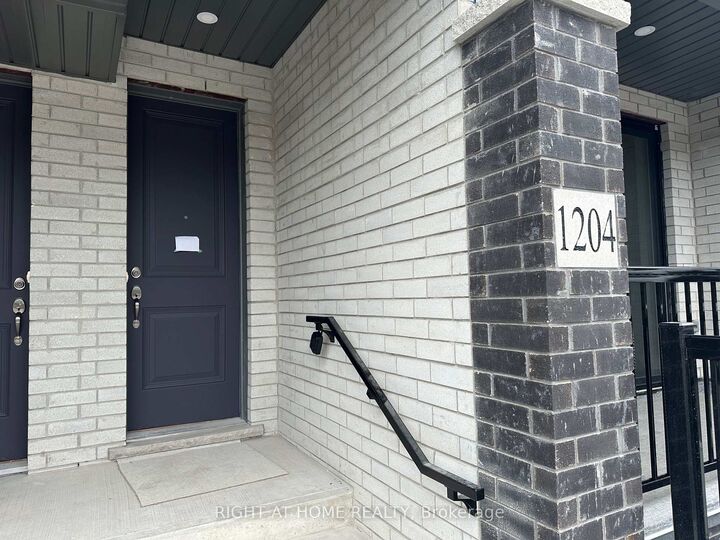 Property Photo:  160 Densmore Road 1204  ON K9A 4J9 