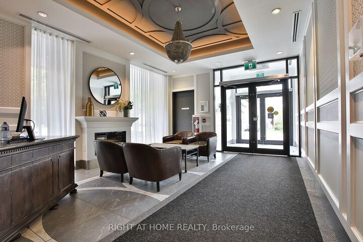 Property Photo:  25 Malcolm Road 308  ON M4G 1X7 