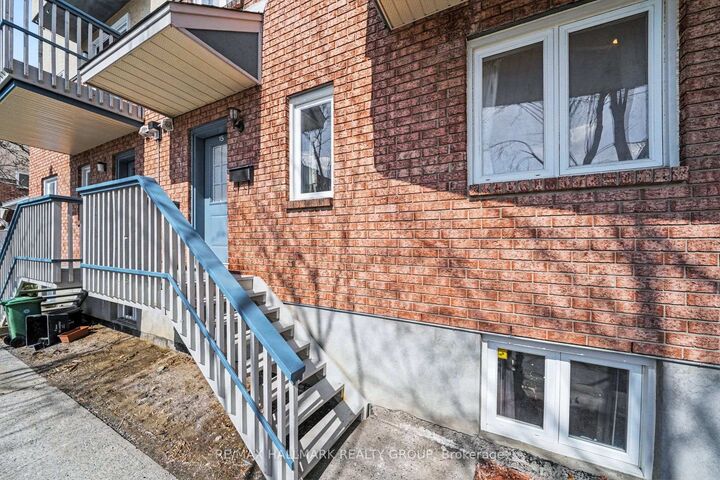 Property Photo:  1204 Shillington Avenue 15  ON K1Z 7Z4 