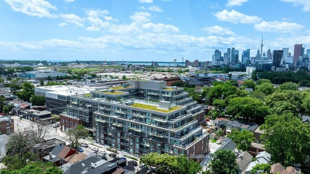 Property Photo:  150 Logan Avenue 115  ON M4M 0E4 