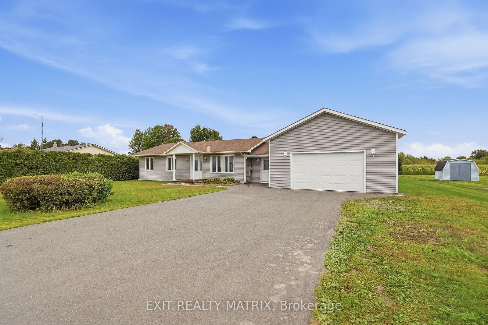 Property Photo: 776 Route 11 Road ON K0B 1C0