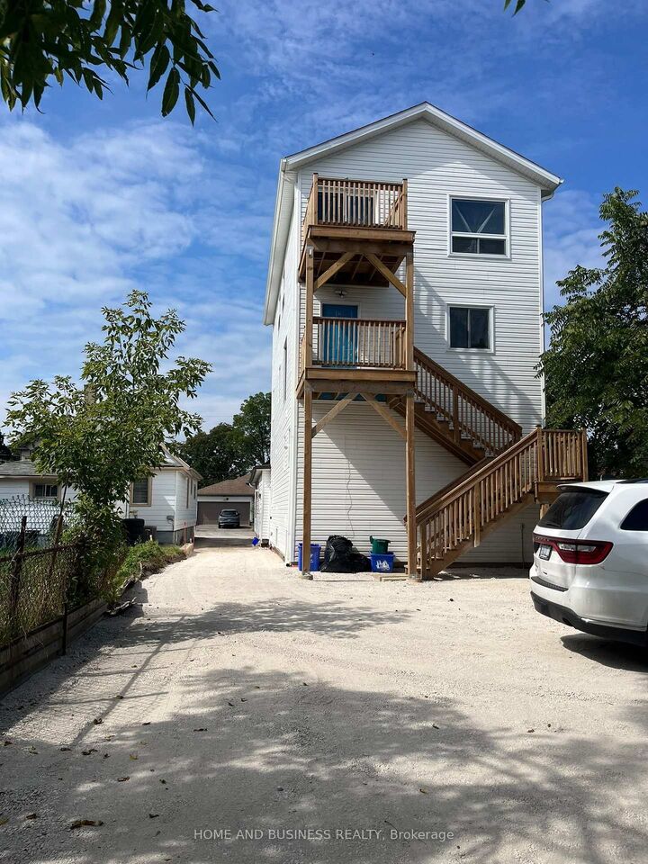 Property Photo: 2 Patricia Street 1 ON L2V 3V7
