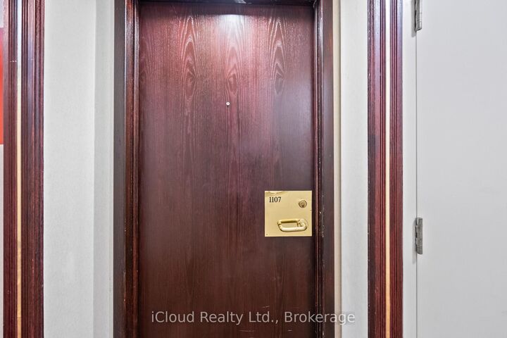 Property Photo:  3231 Eglinton Avenue E 1107  ON M1J 3N5 