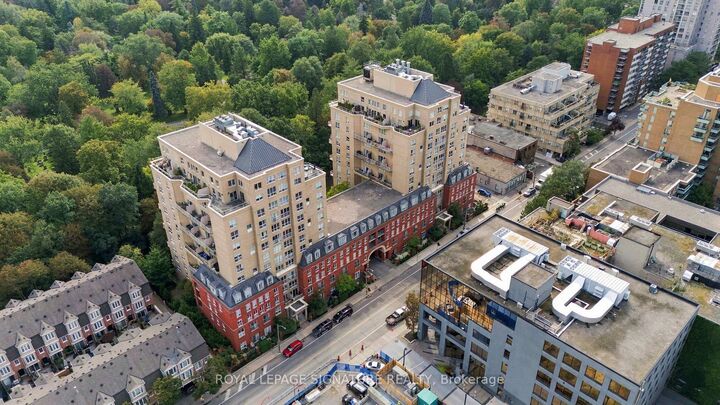 Property Photo: 119 Merton Street 207 ON M4S 3G5