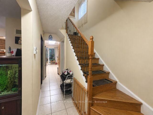 Property Photo:  168 Mabley Crescent  ON L4J 2Z8 