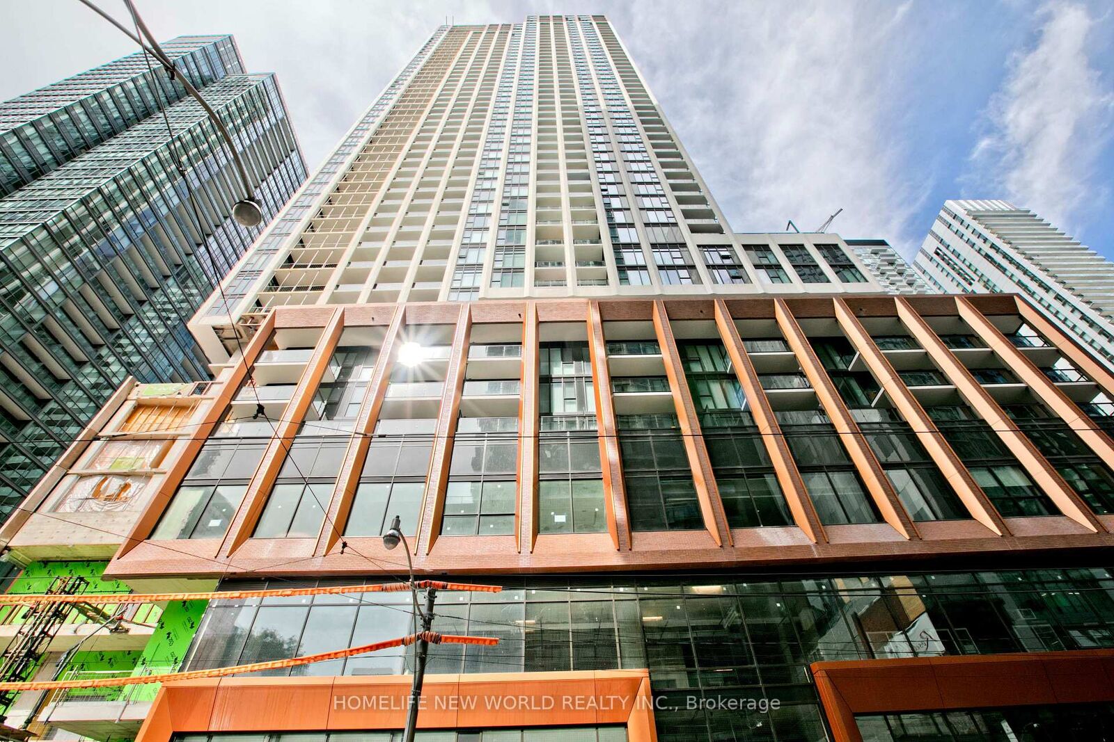 Property Photo:  400 King Street W 2528  ON M5V 1K2 