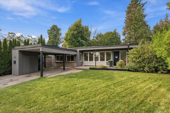 Property Photo:  214 Winona Avenue  ON L1G 3H5 