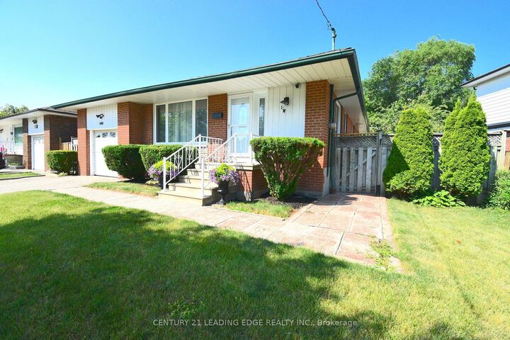 Property Photo:  84 Allanford Road  ON M1T 2N5 