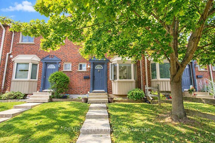 Property Photo:  151 Brantwood Park Road F  ON N3P 1X9 