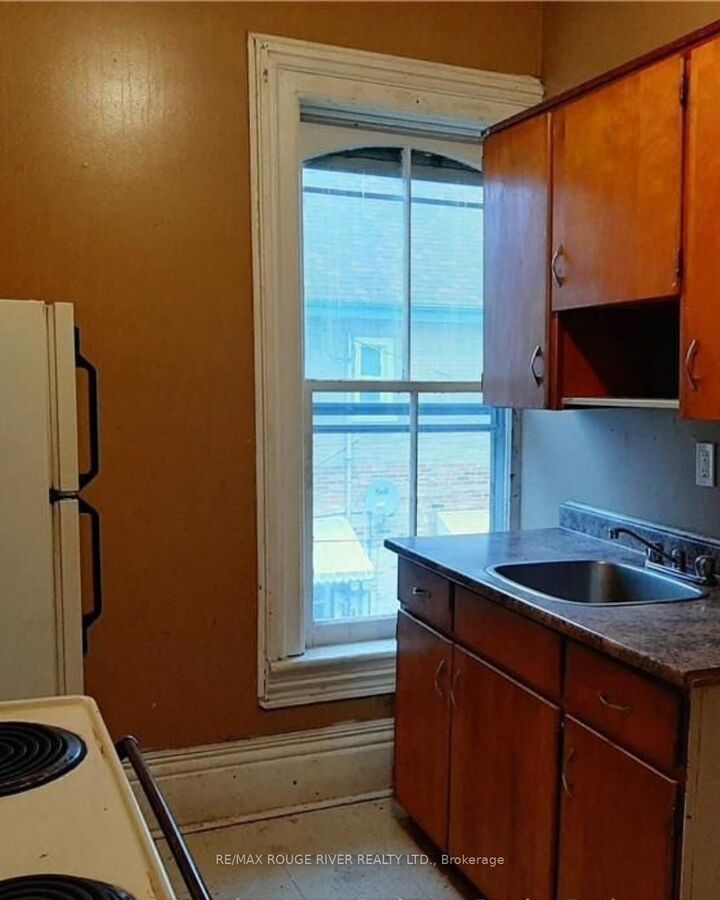 Property Photo:  47 Lafayette Avenue Avenue 51  ON K9J 5C1 