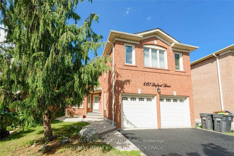 Property Photo:  6197 Duford Drive Upper  ON L5V 1A5 