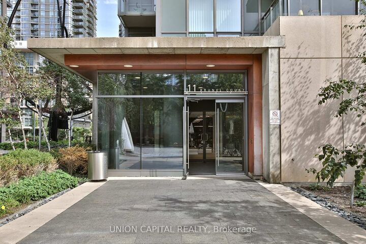 Property Photo:  11 Brunel Court 2809  ON M5V 3Y3 