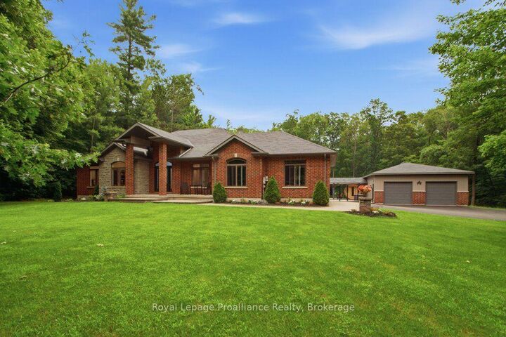 Property Photo:  52 Oak Ridge Drive  ON K0K 3E0 
