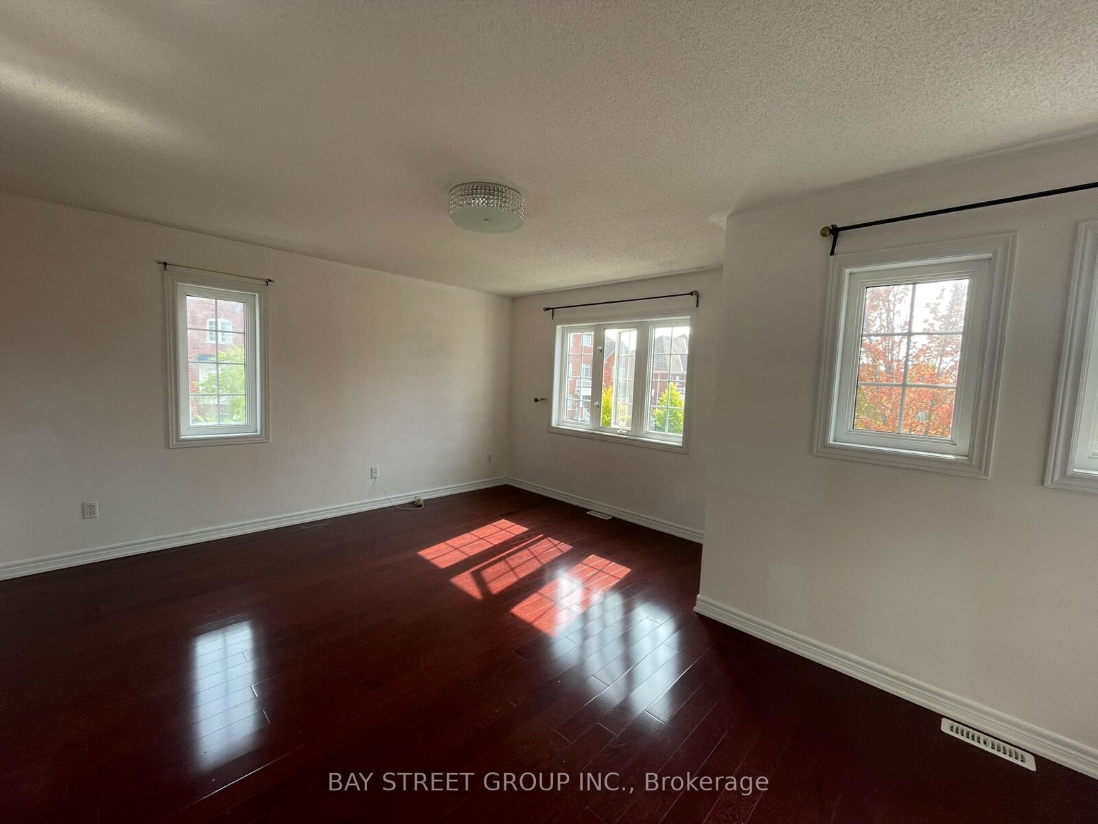 Property Photo:  2 Willow Trail Road  ON L6E 1V2 