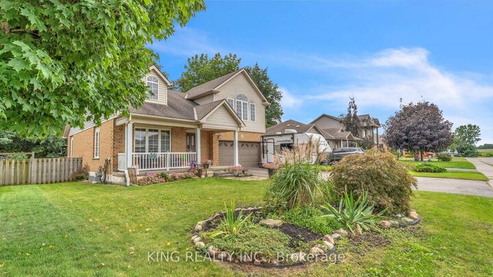 Property Photo: 51 Trillium Drive ON N4G 5S8