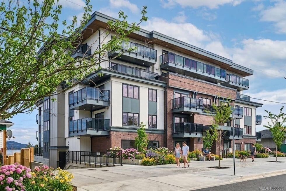 Property Photo:  45 Haliburton St #405  BC V9R 4V6 