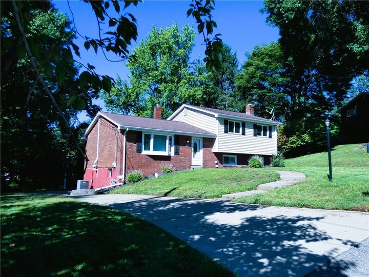 Property Photo: 8459 Ridgemont Road PA 15237
