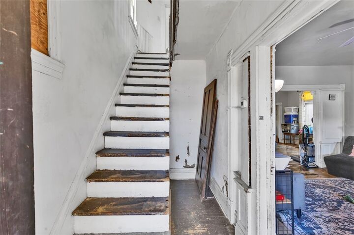 Property Photo:  211 E 7th Ave  PA 15084 