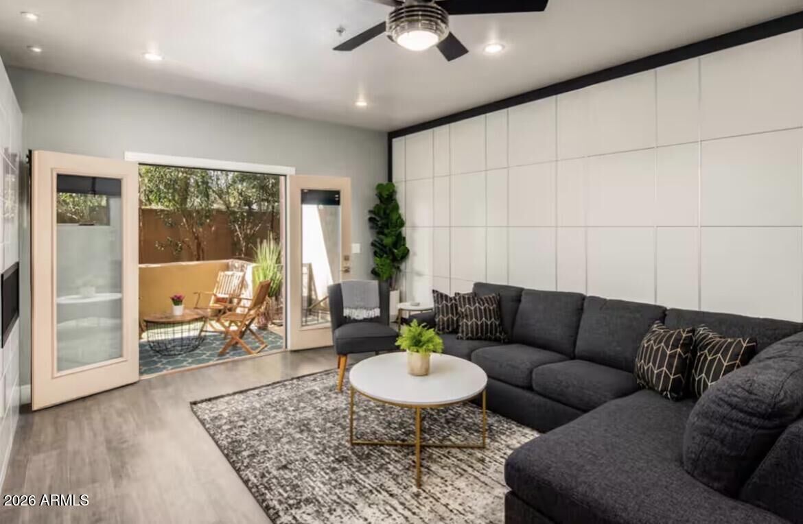 Property Photo: 7021 E Earll Drive 117 AZ 85251