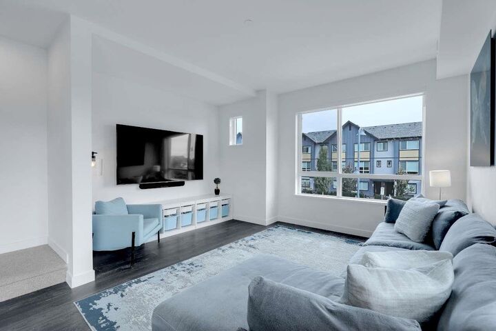 Property Photo:  4408 Cormorant Way 28  BC V4M 0E9 