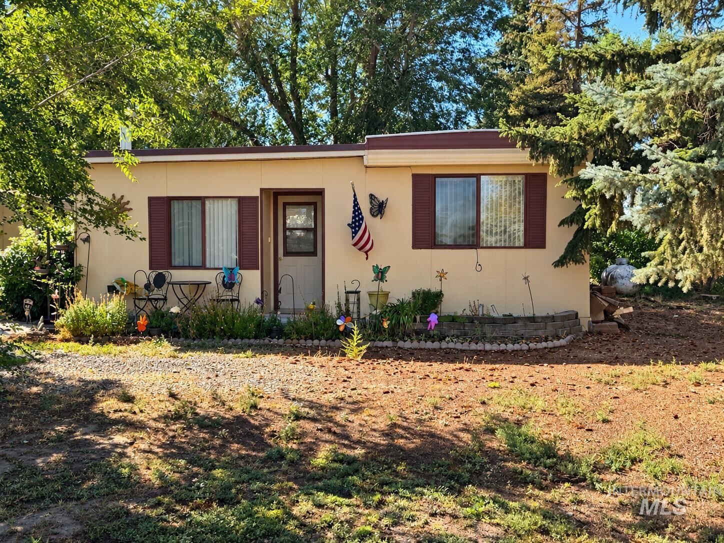 Property Photo: 181 Hillcrest Rd (Approx. 30 S 175 E) ID 83318