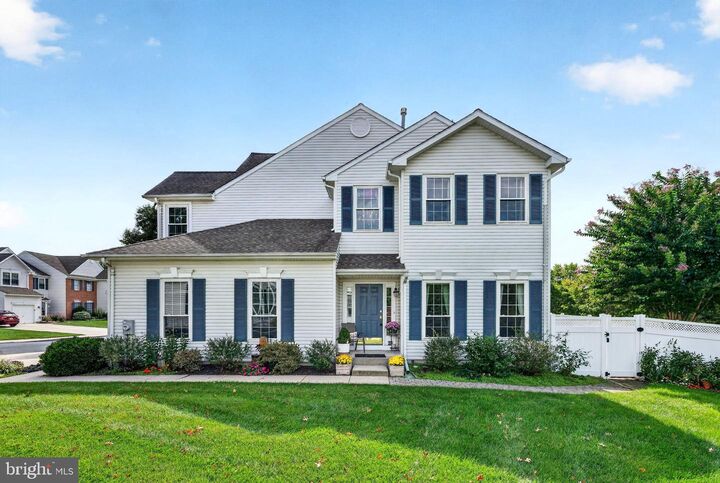 Property Photo:  37 Windingbrook Road  NJ 08505 