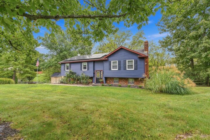 Property Photo:  1086 Kimberly Lane  OH 45150 
