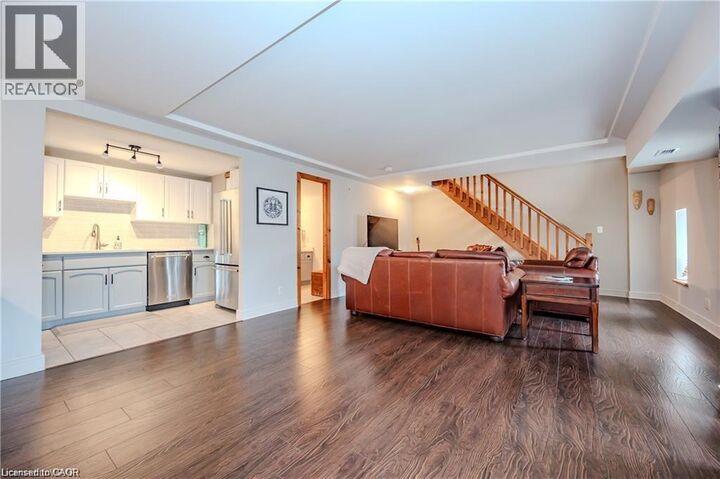 Property Photo:  5 Father David Bauer Drive 301  ON N2L 6M2 
