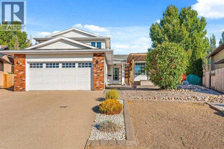 Property Photo:  4019 58 Avenue Close  AB T9V 2P6 