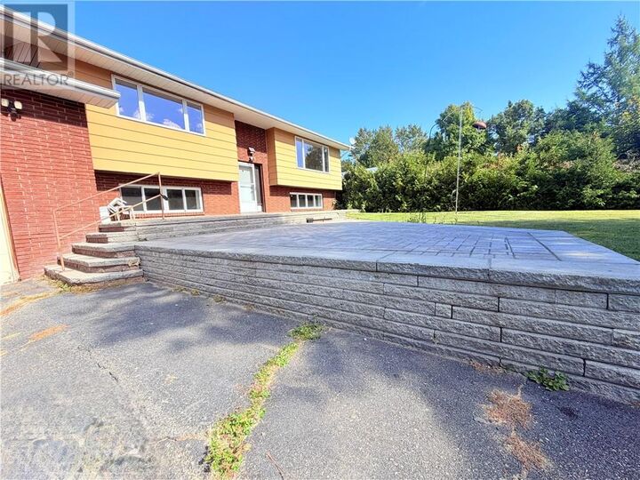 Property Photo:  52 Young  ON P0P 2G0 